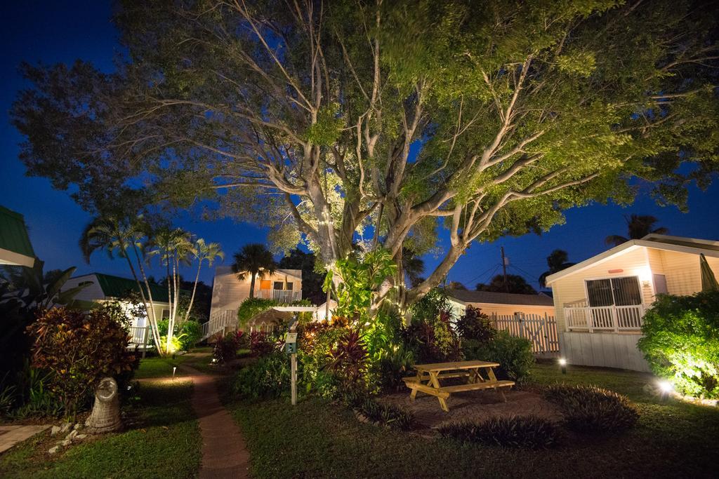 Silver Sands Villas Fort Myers Beach Exterior foto